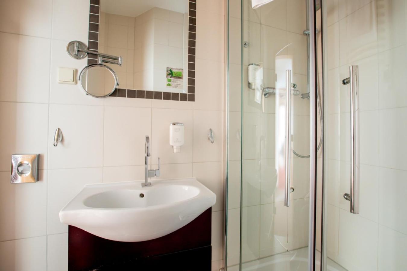 Hotel Das Kronprinz Troisdorf Oda fotoğraf